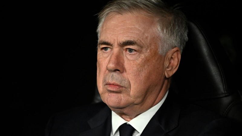 Ancelotti listeyi verdi: 2'si satılsın 2'si kiralansın!