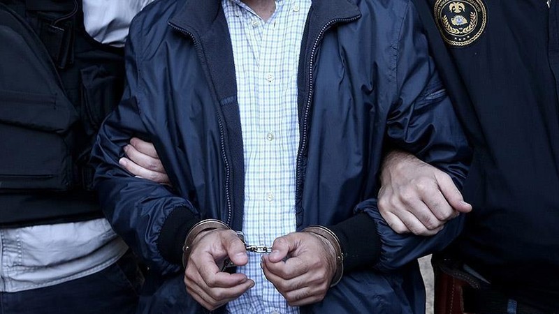 Yangın faciasında ölenlerin ailelerine saygısızlık yapan 2 kişi tutuklandı