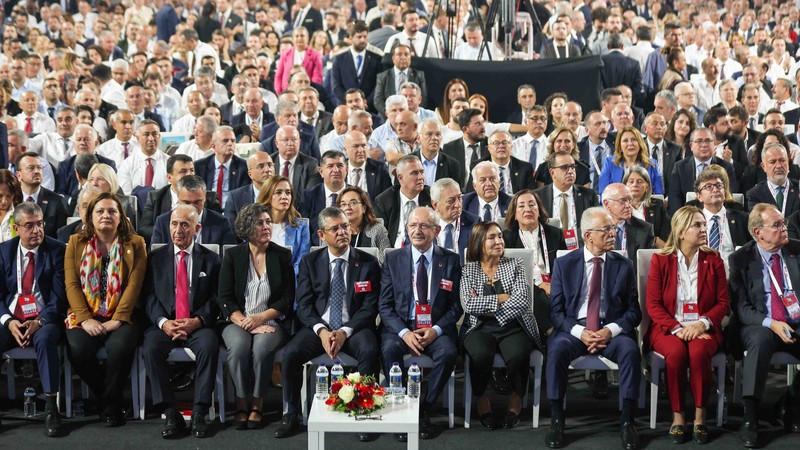 Lütfü Savaş'ın açtığı CHP Kurultayı'nın iptali davasında ara karar!