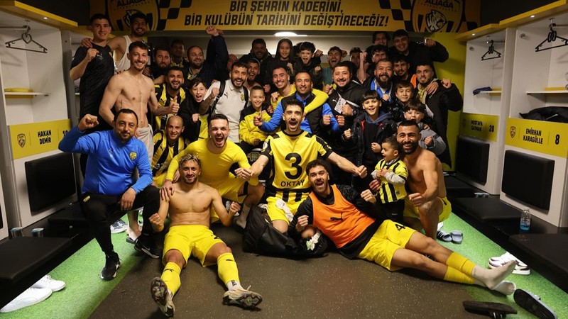 Tüm liglerin tek rekortmen takımı: Aliağa Futbol