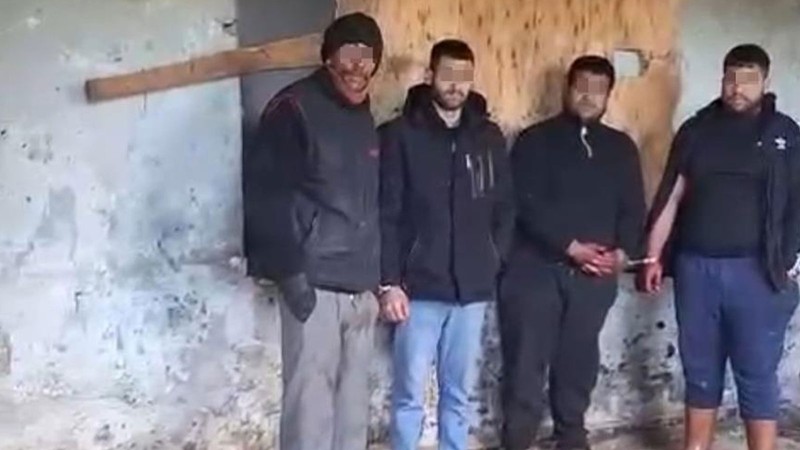 Mide bulandıran olay: At eti keserken suçüstü yakalandılar