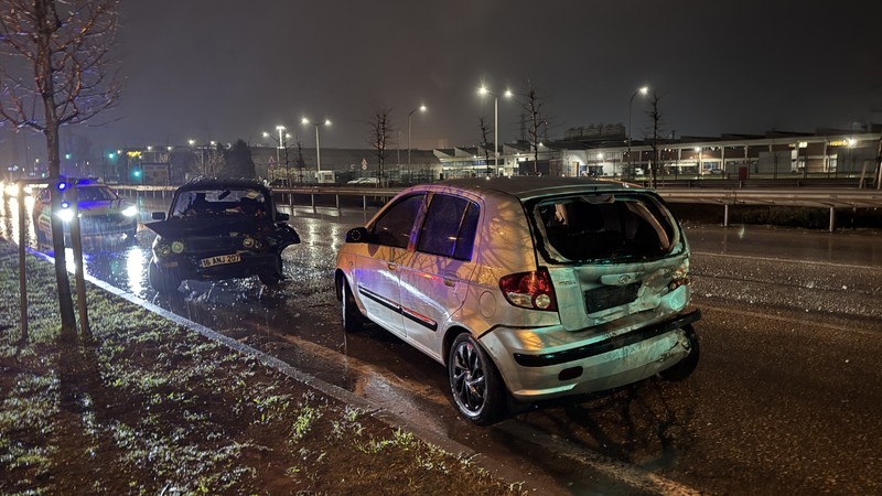 Bursa'da feci kaza: 5 yaralı