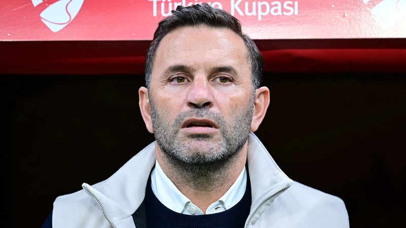Okan Buruk'tan 'istifa' çağrıları ve 'gece hayatı' eleştirilerine yanıt