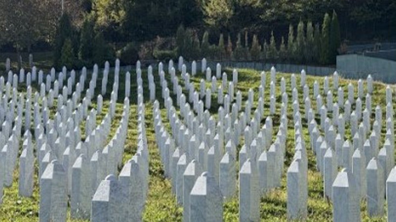 Güvenlik endişesi... Srebrenitsa Anıt Merkezi ziyarete kapatıldı