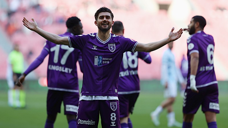 Gol düellosunda kazanan Samsunspor oldu
