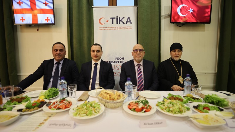 TİKA'dan Gürcistan'ın başkenti Tiflis'te iftar