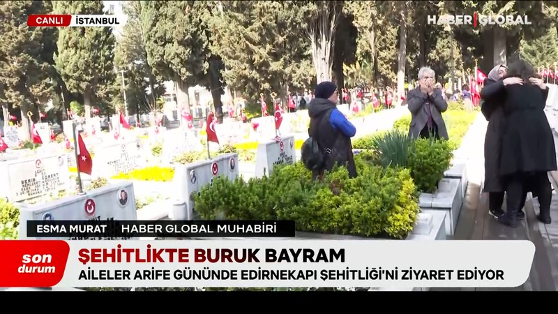 Şehitlikte buruk bayram