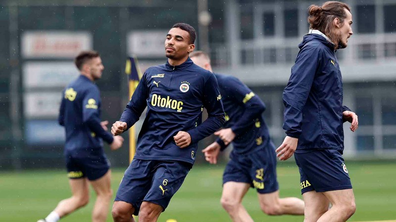 Fenerbahçe, derbi hazırlıklarını tamamladı