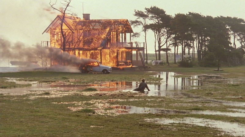 Offret: Andrei Tarkovsky'de İlahi Kelamın Ağırlığı