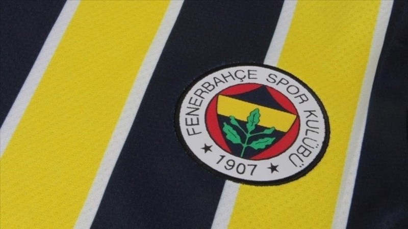 Fenerbahçe'den Okan Buruk açıklaması: ''Oynanan oyunculuk kamuoyunun malumudur''