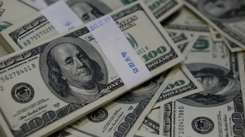Dolar diğer para birimleri karşısında yıkıldı