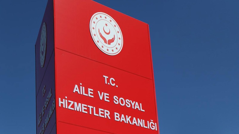 Bakanlıktan, 'Antalya'da 2 yaşındaki kız çocuğu darbedildi' haberlerine ilişkin açıklama