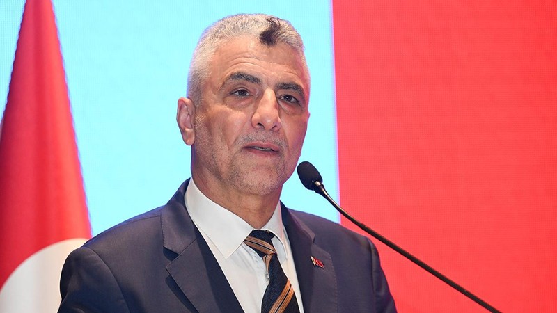Bakan Bolat BAE'ye gidiyor: Ticaret hacminde hedef 40 milyar dolar