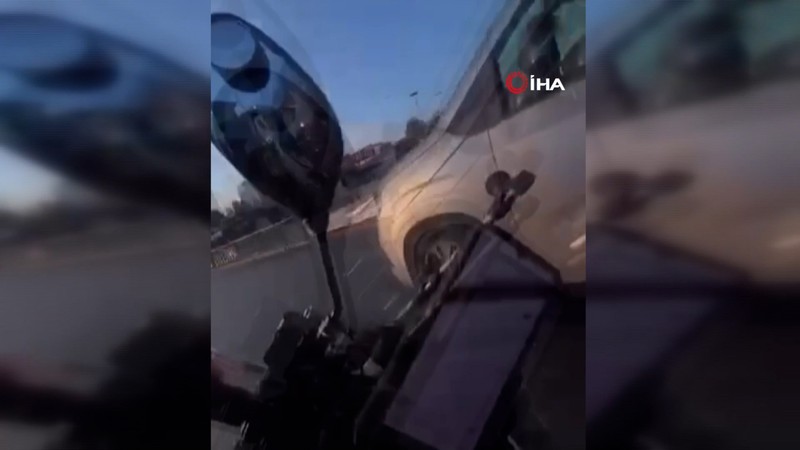 Motosiklet sürücüsü ölümden döndü! Kaza kamerada