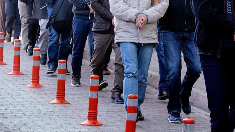 229 milyon lira dolandırdılar! 6 ilde düzenlenen ‘Karekod’ operasyonunda 18 tutuklama