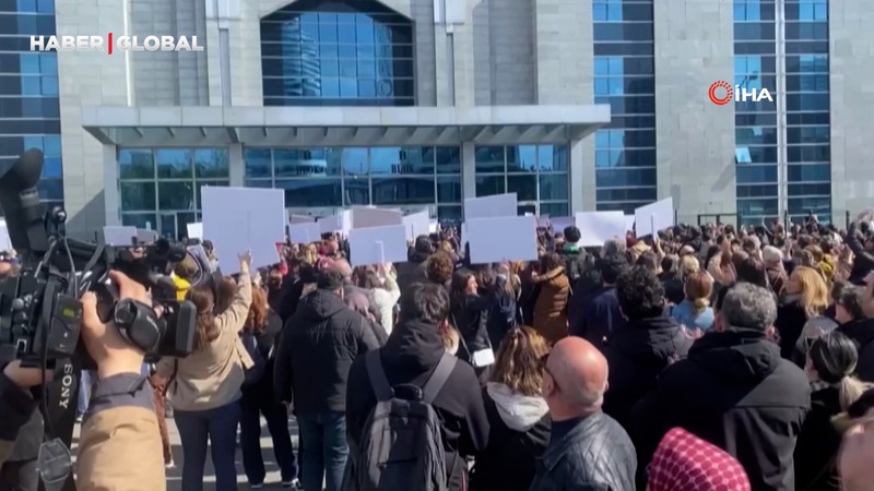 Mattia Ahmet için yüzlerce kişi Kartal Adliyesi’ne akın etti