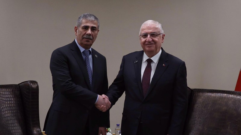 Bakan Güler, Azerbaycan Savunma Bakanı Hasanov ile bir araya geldi