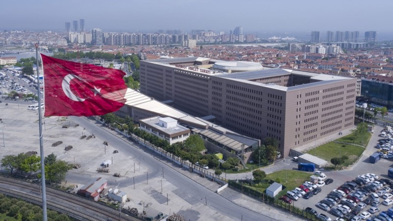 "Dini değerleri aşağıladığı" iddia edilen akademisyen için yetkisizlik kararı
