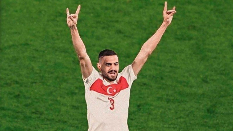 FIFA seçti, Merih Demiral bir ilke imza attı!