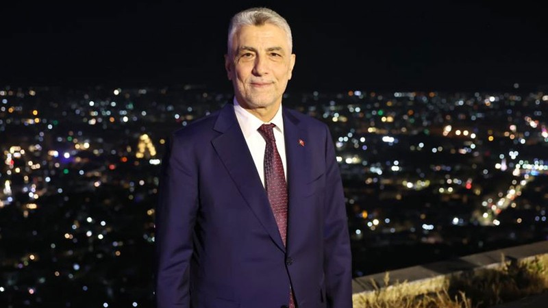 Bakan Bolat'tan, iç savaşın bitmesinden sonra ilk Şam ziyareti