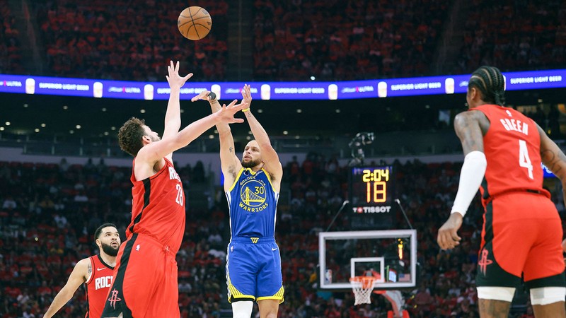 NBA'de ilk play-off maçına çıkan Alperen Şengün'ün 26 sayısı Rockets'ın galibiyetine yetmedi