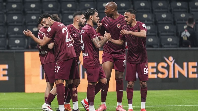 Süper Lig'de küme düşen ikinci takım Hatayspor oldu
