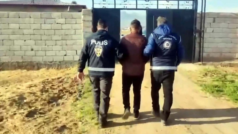 2 ilde 433 düzensiz göçmen yakalandı