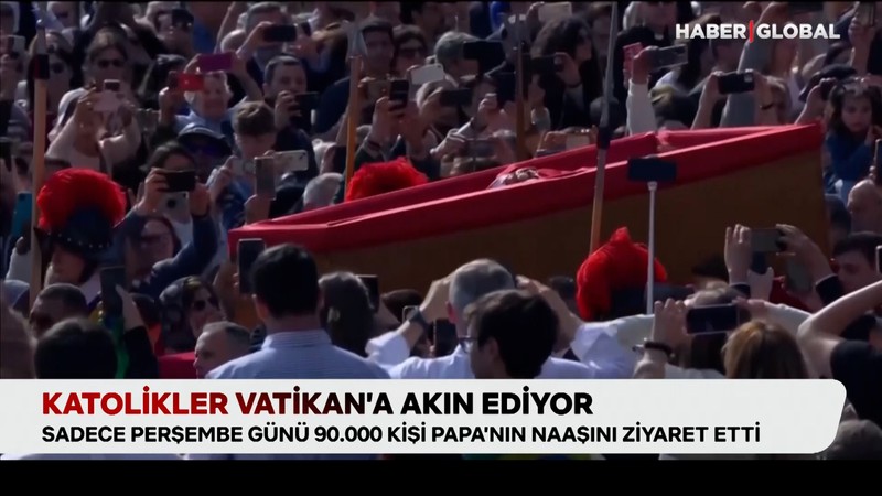 Katolikler Vatikan’a akın ediyor!