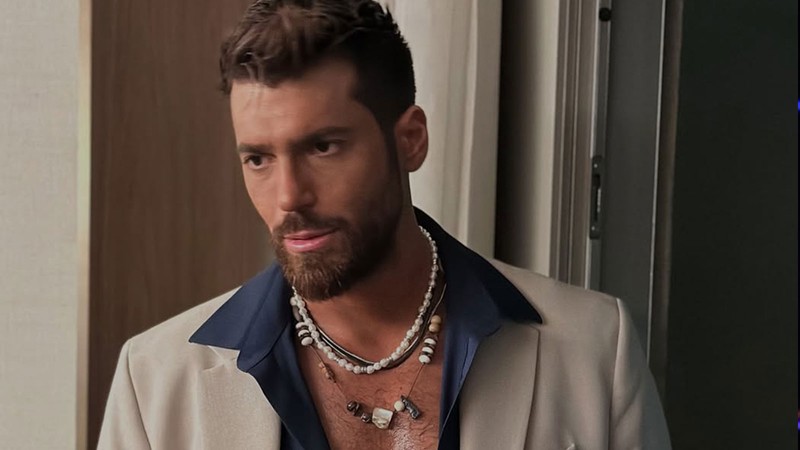 'İtalya' yanıtı olay yaratmıştı... Dizisi kaldırılan Can Yaman sessizliğini bozdu