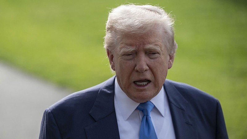 Trump'tan Panama ve Süveyş kanalları talebi