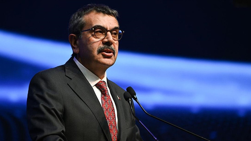 Bakan Tekin'den engelli öğretmen atamalarına ilişkin açıklama
