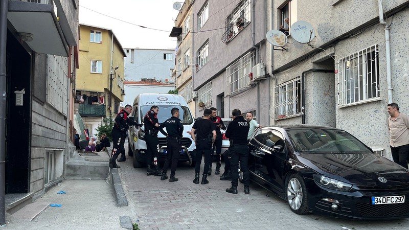Beyoğlu'nda kan donduran cinayet! Kardeşini öldüren şahıs canına kıydı