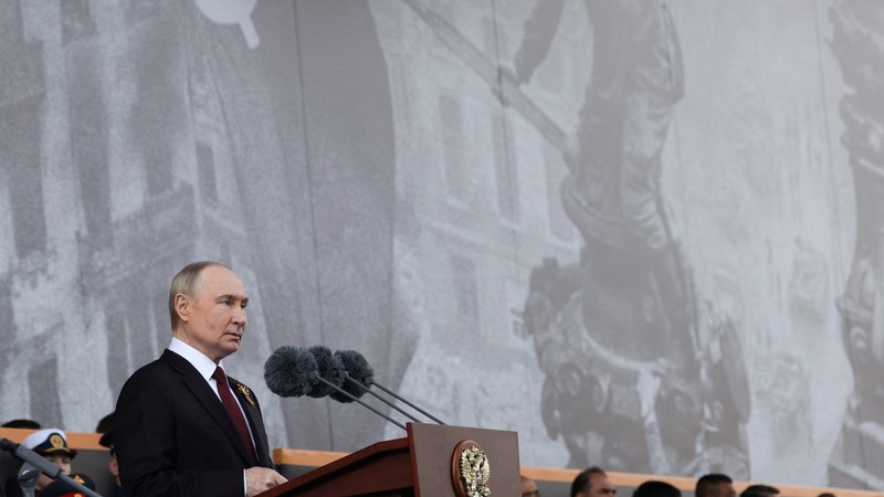 Putin ve müttefiklerinden gövde gösterisi!