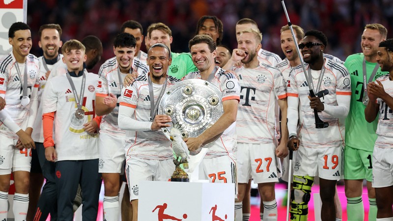 Bayern Münih, Thomas Müller'e galibiyetle veda etti