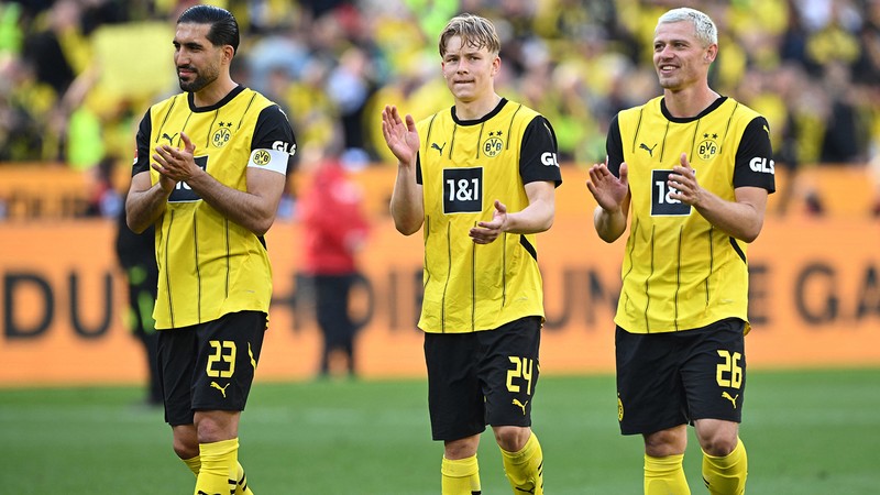 Dortmund, Devler Ligi biletini son maçta kaptı