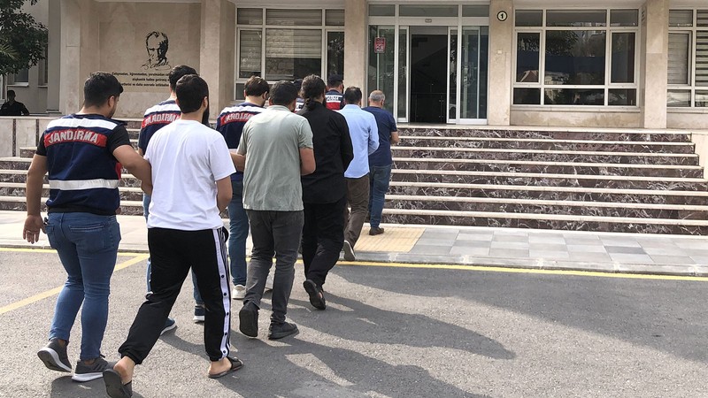 Mersin merkezli 7 ilde DEAŞ operasyonu: 10 gözaltı