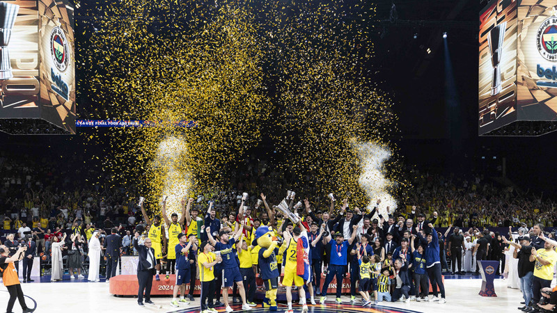 Fenerbahçe Beko'nun THY Euroleague şampiyonluğunda yeni bir ilk!