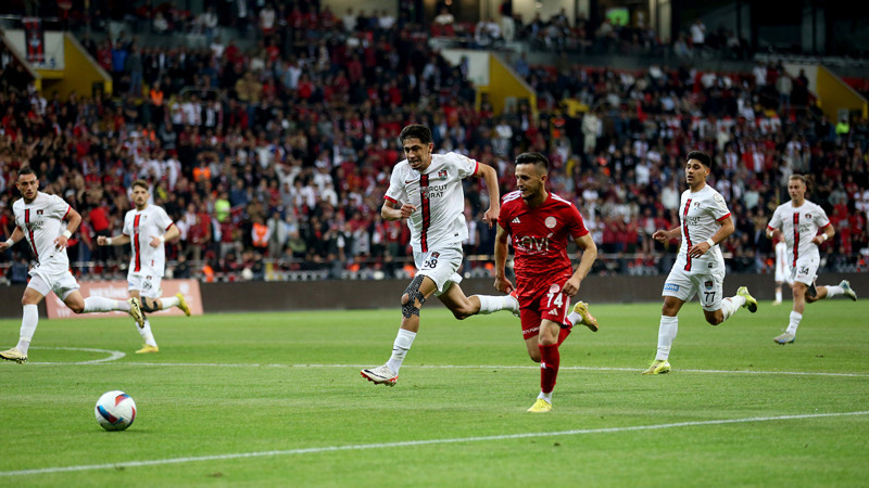 1. Lig'e yükselen son takım belli oldu