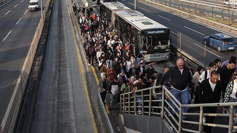 Kurban Bayramı'nda metrobüs ücretsiz mi?