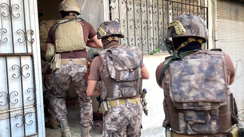 İstanbul'da terör örgütü DEAŞ operasyonu: 9 gözaltı