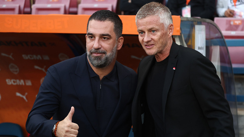 Arda Turan: "Beşiktaş'a bundan sonraki yolunda başarılar diliyorum"