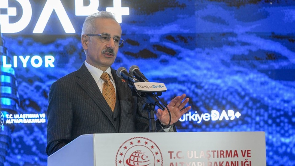 İstanbul'a 448 yeni radyo frekansı