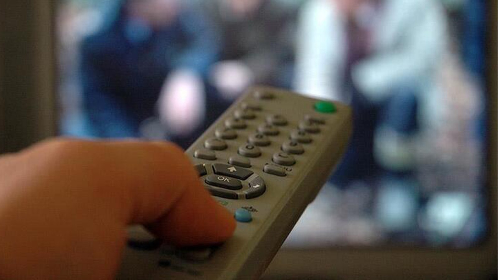 turkiyede televizyon izleme suresi 45 saati asti yEZc