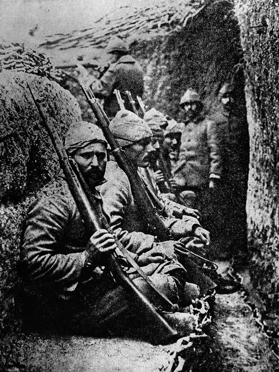 Çanakkale Zaferi'nin 107. yıl dönümünde tarihi fotoğraflar savaş ruhunu yansıtıyor 17 Çanakkale Zaferi'nin 107. yıl dönümü! Tarihi fotoğraflar - Resim: 18