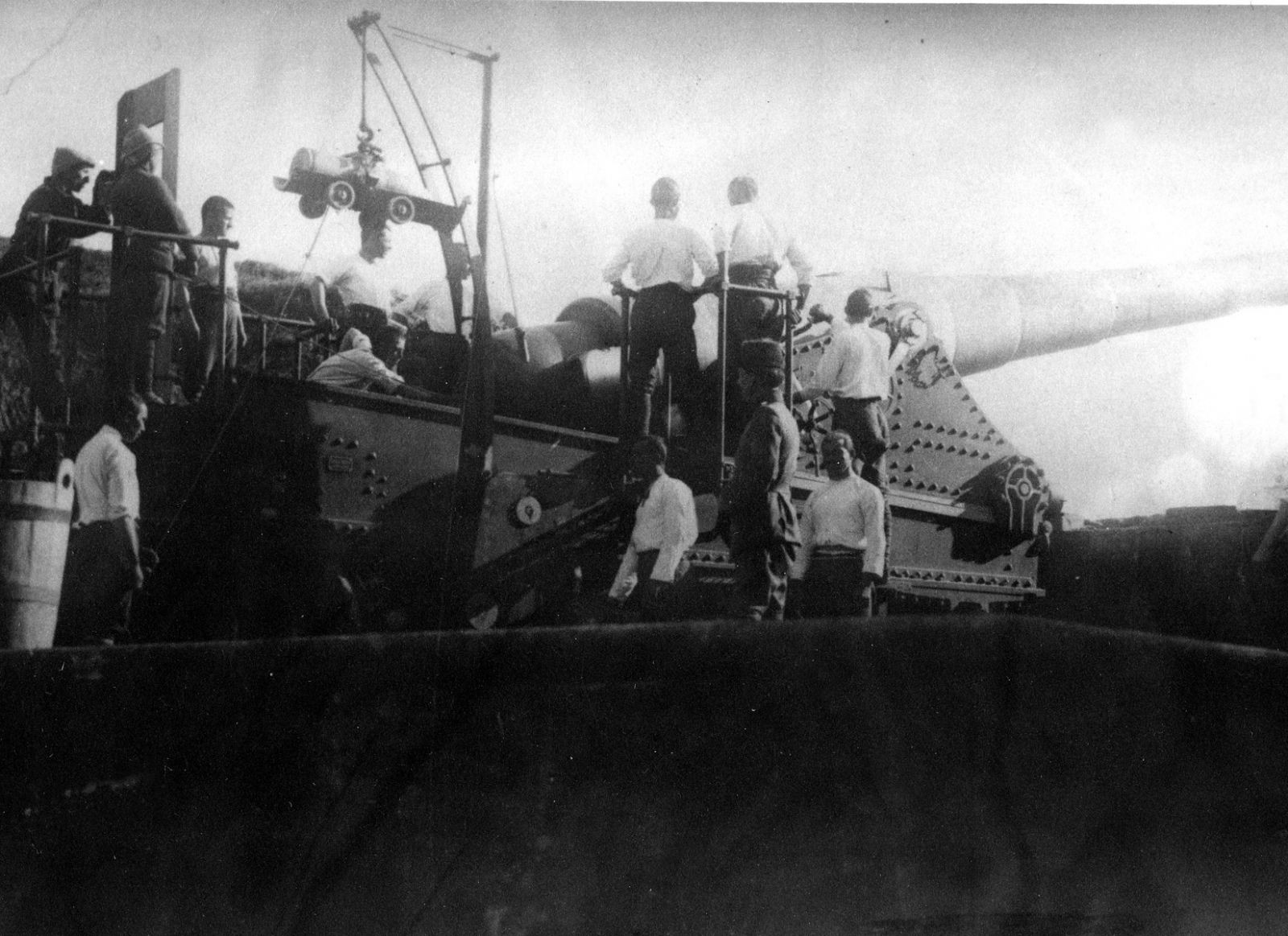 Çanakkale Zaferi'nin 107. yıl dönümünde tarihi fotoğraflar savaş ruhunu yansıtıyor 19 Çanakkale Zaferi'nin 107. yıl dönümü! Tarihi fotoğraflar - Resim: 20