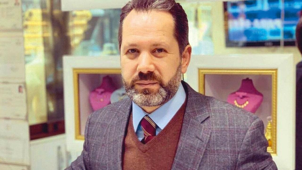 İslam Memiş satmak için acele etmeyin dedi: Gram altını bile yaya bıraktı! - Resim: 1
