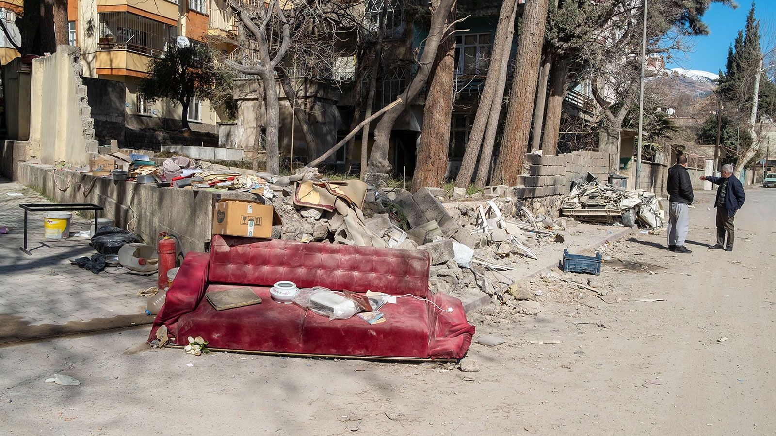 Çaresizlik, yas, korku... Bir kent böyle yok oldu: Depremin vurduğu Kahramanmaraş'tan artık eser yok - Resim: 9