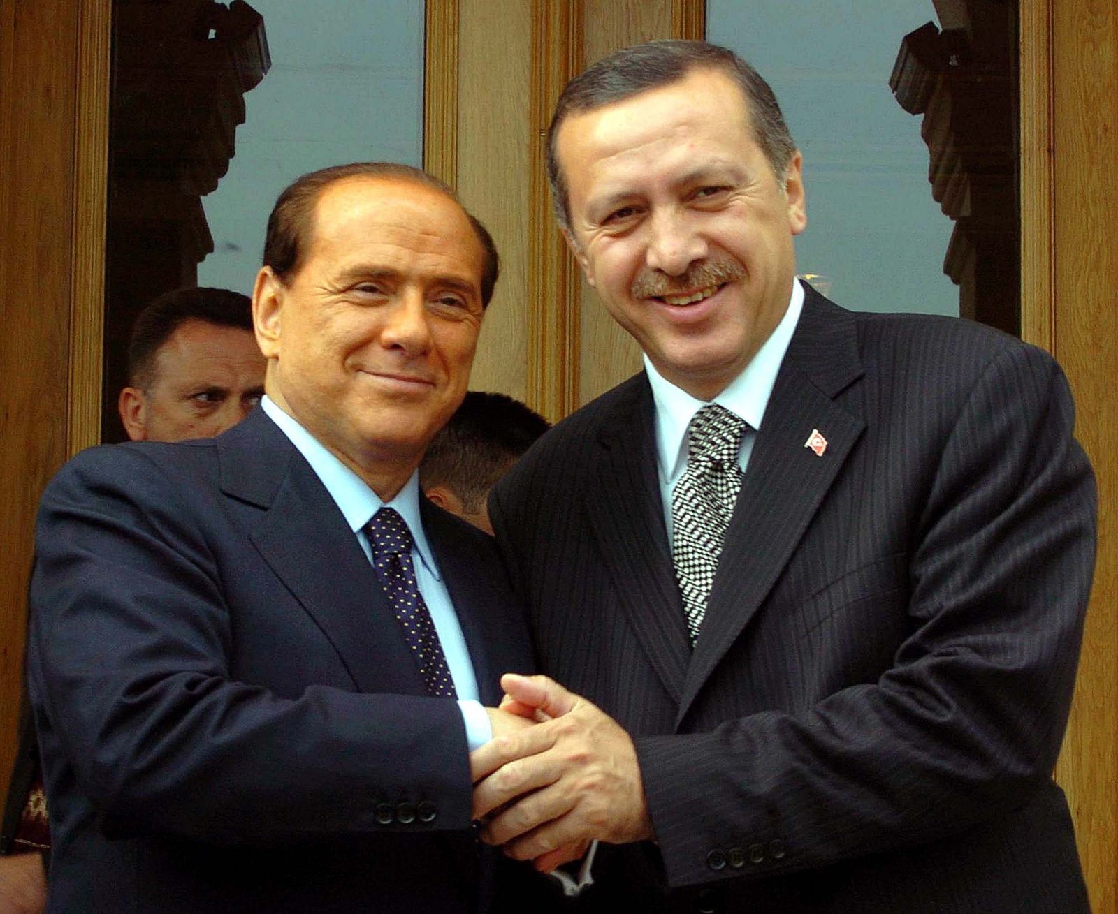 Yıllar önce Türkiye'ye gelmişti! Berlusconi'nin birbirinden ilginç hayat hikayesi ve fotoğrafları - Resim: 8