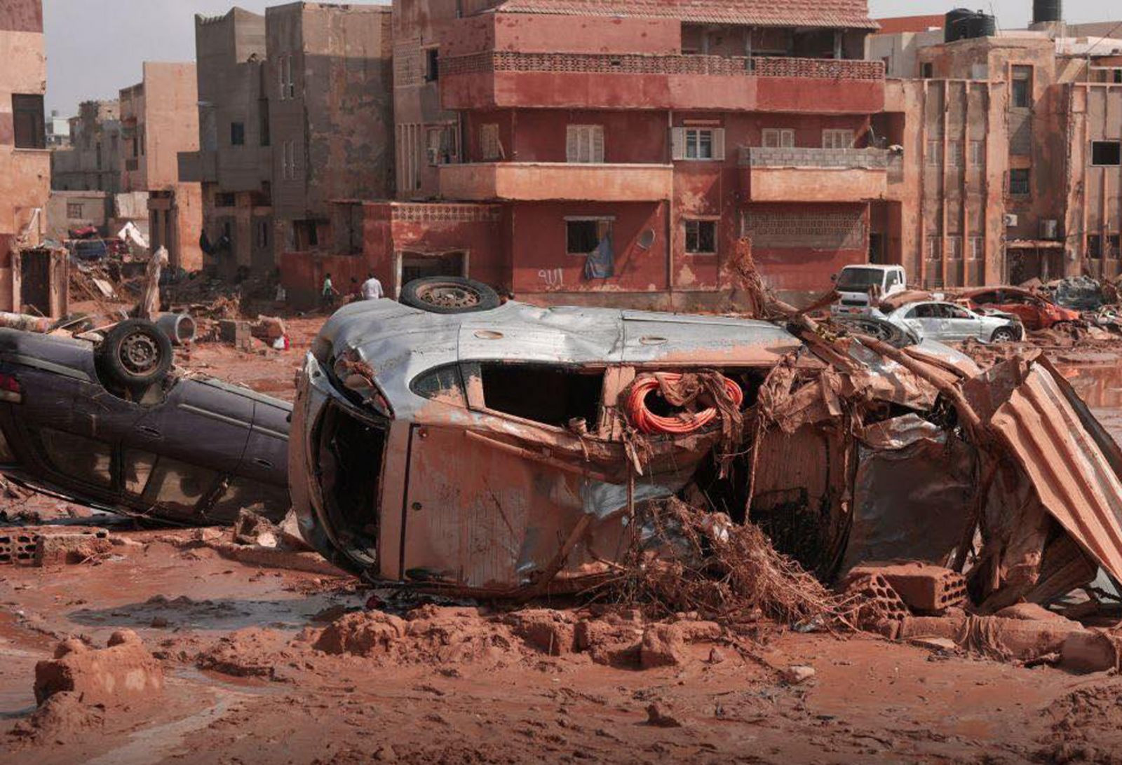 Libya'da sel felaketinden yeni fotoğraflar dehşete düşürdü - Resim: 7