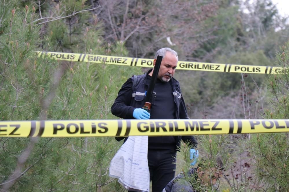 Ormanda mantar arayan iki kişi buldu! Hemen ekiplere haber verdiler - Resim: 2